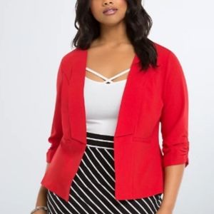 Torrid salsa red ruched sleeve blazer